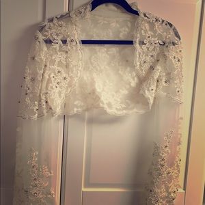 Bridal shoulder cover